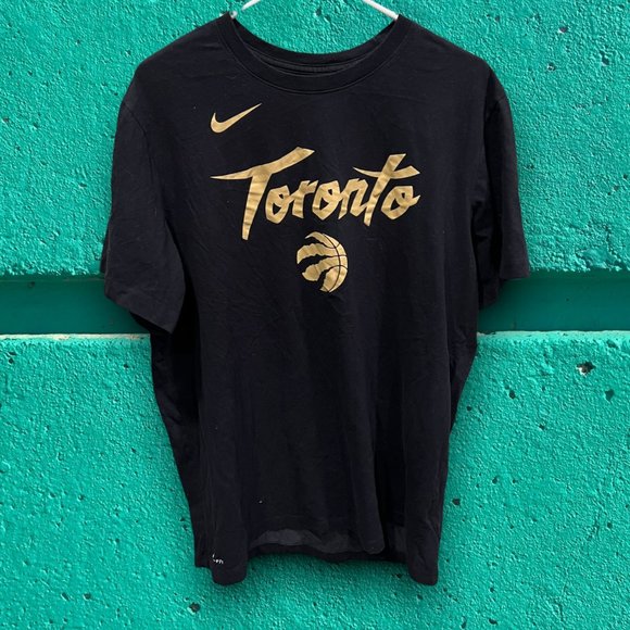 Nike Toronto raptor Xl shirt